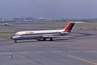 Photo: Toa Domestic Airlines TDA, Douglas DC-9-41, JA8426