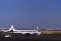 Photo: United Airlines, Vickers Viscount 700, N7461