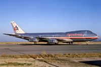 Photo: American Airlines, Boeing 747-100, N9675