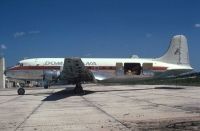 Photo: Dominicana, Douglas DC-4, HI-42
