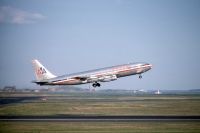 Photo: American Airlines, Boeing 707-300, N7554A