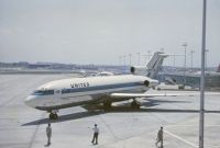 Photo: United Airlines, Boeing 727-100, N7013U