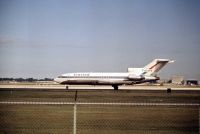 Photo: United Airlines, Boeing 727-100, N7061U