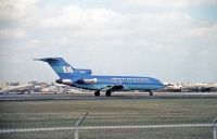 Photo: Braniff, Boeing 727-100, N7272