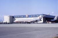 Photo: American Airlines, Boeing 727-200, N6826