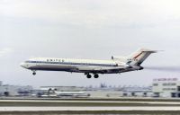 Photo: United Airlines, Boeing 727-200, N7639U