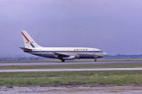 Photo: United Airlines, Boeing 737-200, N9042U