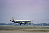 Photo: United Airlines, Vickers Viscount 700, N7457