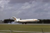 Photo: National, Boeing 727-200, N4737