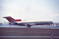 Photo: Northwest Airlines, Boeing 727-200, N256US