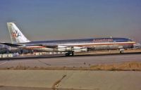 Photo: American Airlines, Boeing 707-300, N8439