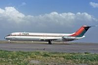 Photo: Toa Domestic Airlines TDA, Douglas DC-9-41, JA8428