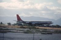 Photo: Northwest Airlines, Boeing 707-300