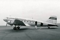 Photo: Continental Airlines, Douglas DC-3, N19932