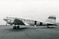 Photo: Continental Airlines, Douglas DC-3, N19932
