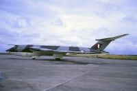 Photo: Royal Air Force, Hadley Page Victor, XH647